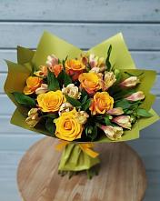 Букет цветов из:  Альстромерии и Розы в Николаевской Республики Чечня