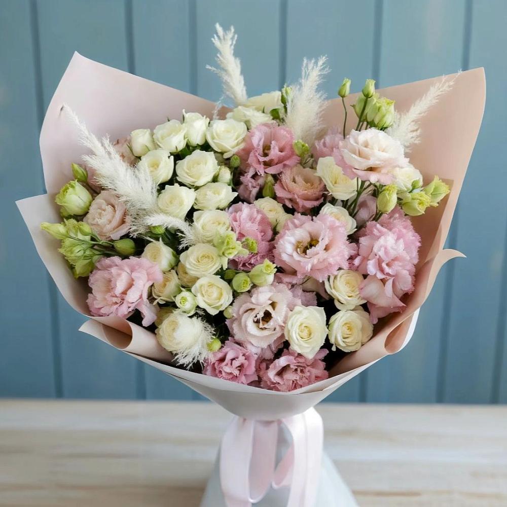 Букет цветов из: Альстромерии и Розы в Николаевской Республики Чечня