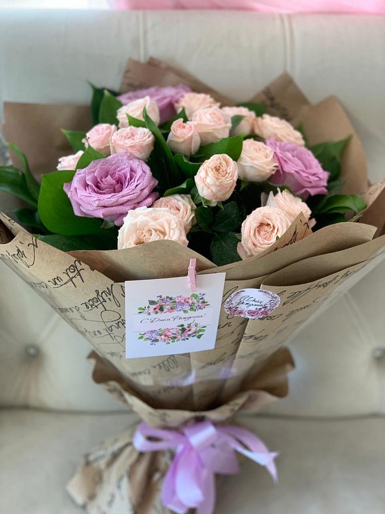 Букет цветов из: Розы в Николаевской Республики Чечня