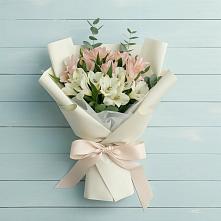 Букет цветов из:  Альстромерии в Николаевской Республики Чечня