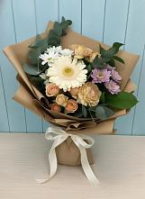 Букет цветов из:  Герберы и Хризантемы в Николаевской Республики Чечня