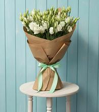 Букет цветов из:  Лизиантусы в Николаевской Республики Чечня