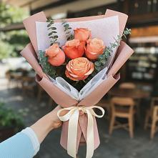 Букет цветов из:  Розы #REPLACE_PRED# Николаевской Республики Чечня