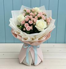 Букет цветов из:  Розы в Николаевской Республики Чечня