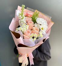 Букет цветов из:  Хризантемы и Розы в Николаевской Республики Чечня