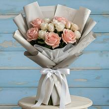 Букет цветов из:  Розы #REPLACE_PRED# Николаевской Республики Чечня