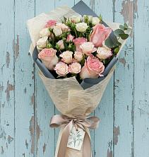 Букет цветов из:  Розы в Николаевской Республики Чечня