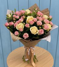 Букет цветов из:  Розы в Николаевской Республики Чечня