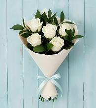 Букет цветов из:  Розы в Николаевской Республики Чечня