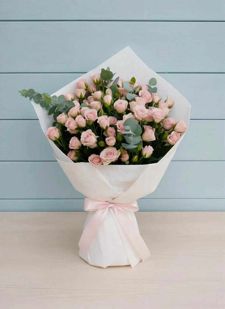 Букет цветов из: Розы в Николаевской Республики Чечня