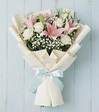 Букет цветов из:  Лилии в Николаевской Республики Чечня