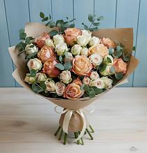 Букет цветов из:  Альстромерии и Розы в Николаевской Республики Чечня